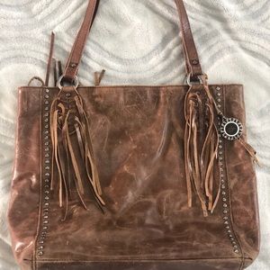 The Sak brown leather shoulder handbag
